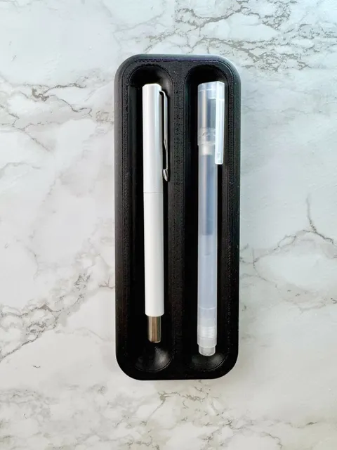 Pen Holder